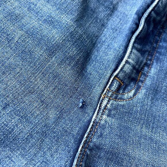 J. Crew Factory Plus Size High Rise Cuffed Basic Denim Shorts Size 32 - Picture 4 of 6